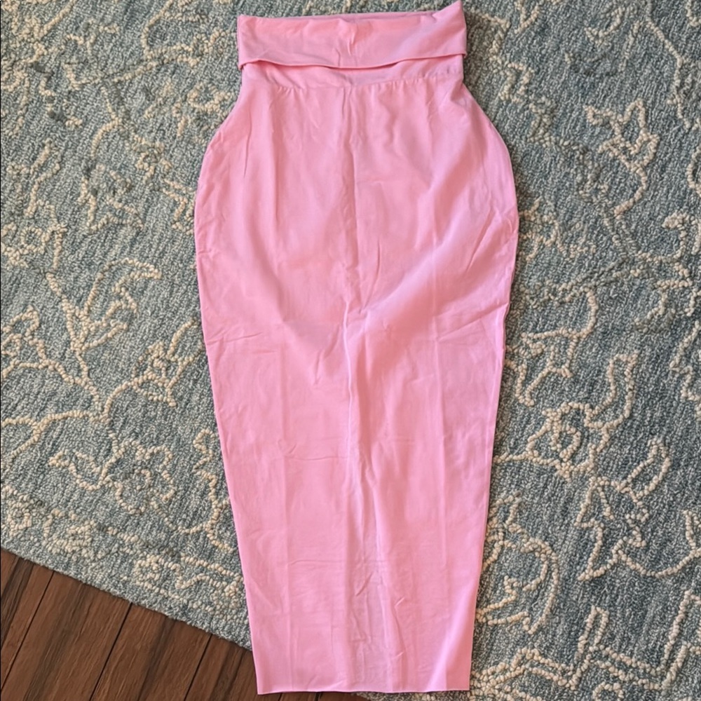 SKIMS Pink Midi Pencil Skirt for Work